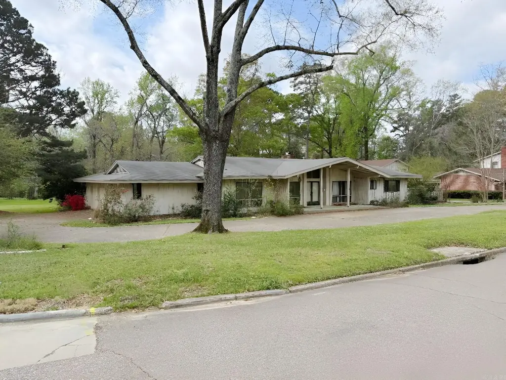 147 Woodland Drive, El Dorado