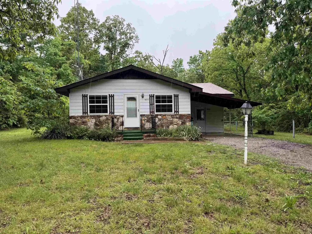 900 Oakwood Drive, Horseshoe Bend