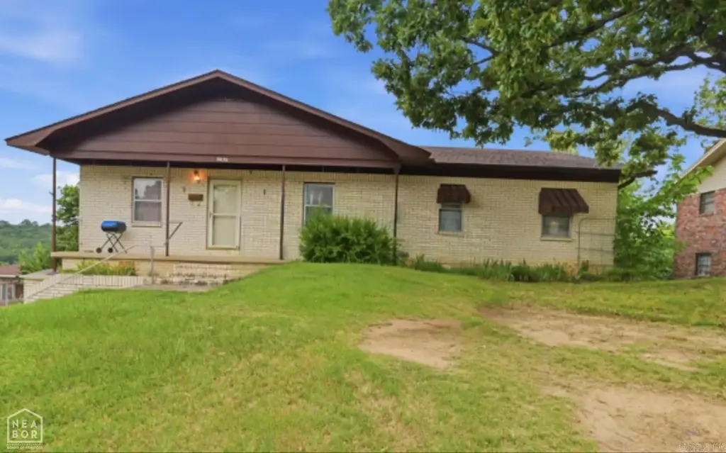 5820 Alta Vista Drive, North Little Rock