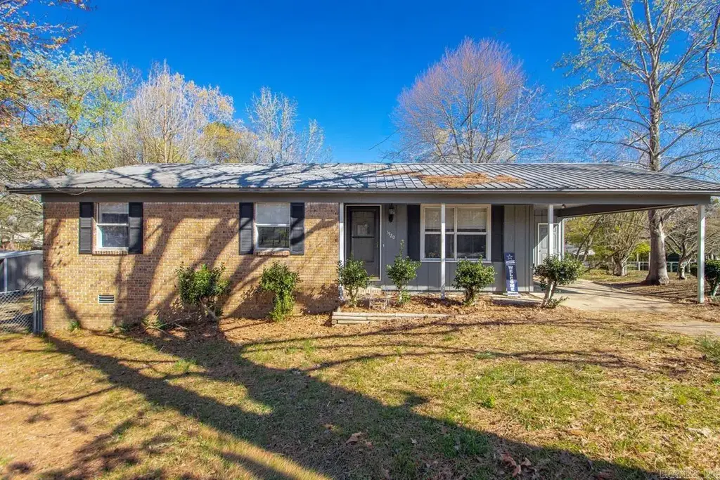 1520 Maple Street, Malvern