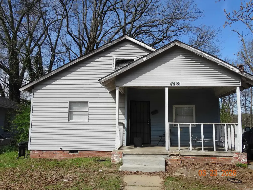 2006 S Valentine Street, Little Rock