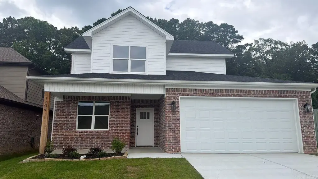 1108 Grand Teton, Benton