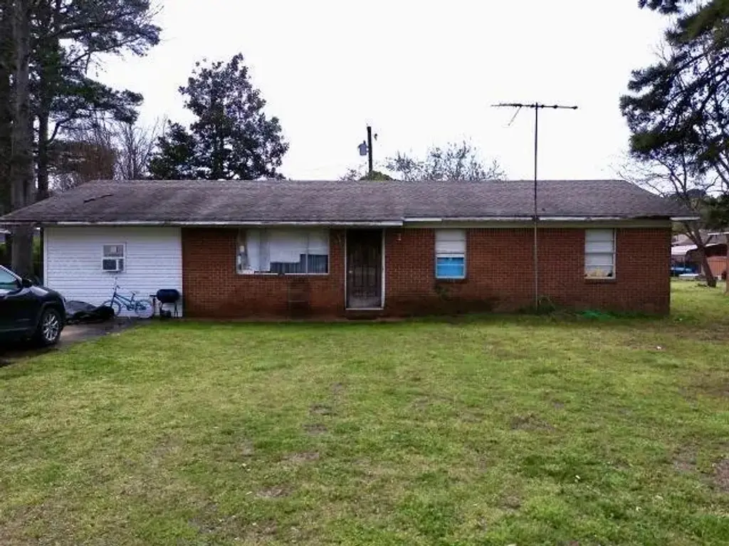 1107 Estelle Street, Lake City