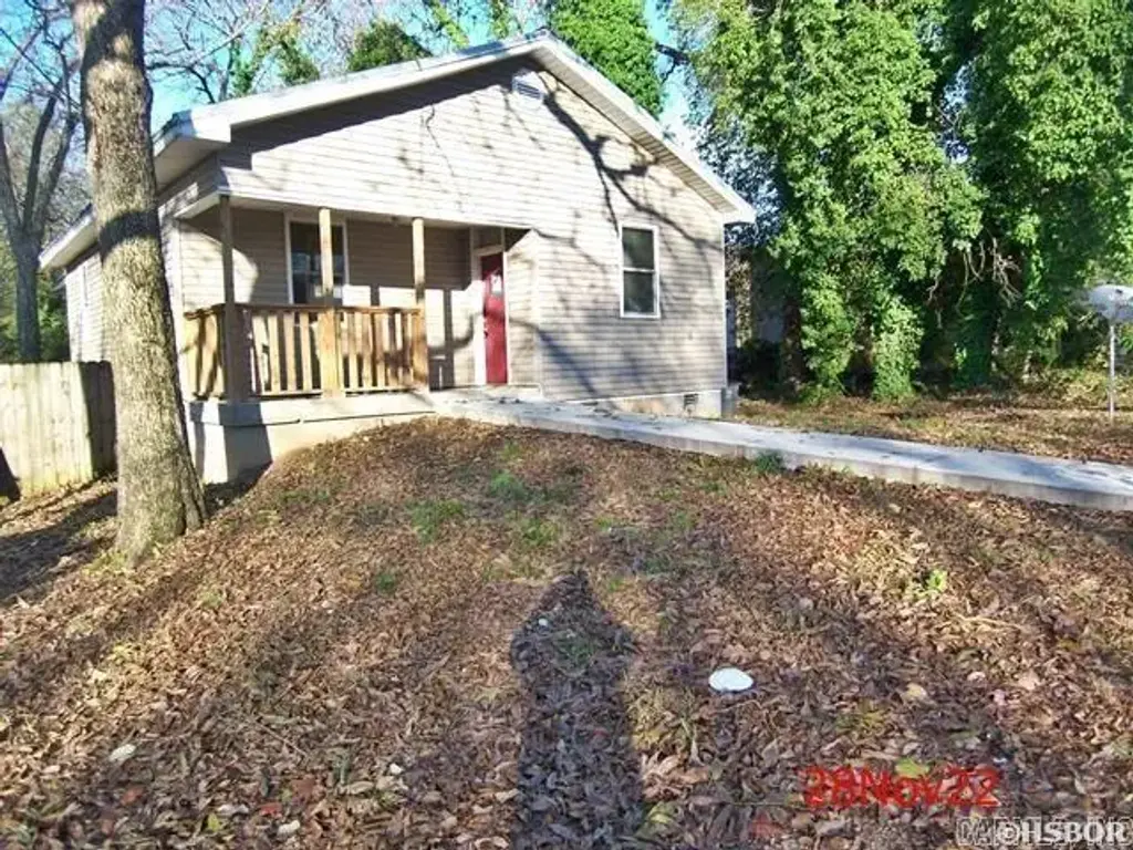 204 Linwood Ave, Hot Springs