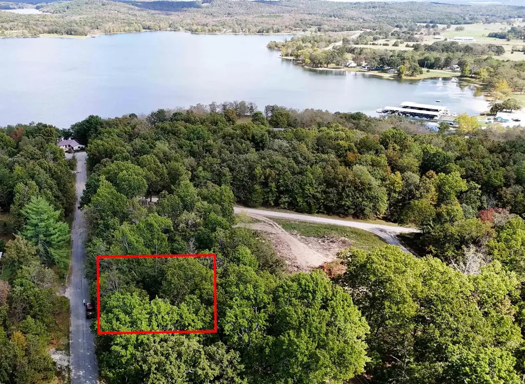 2504 Crescent Drive, Horseshoe Bend