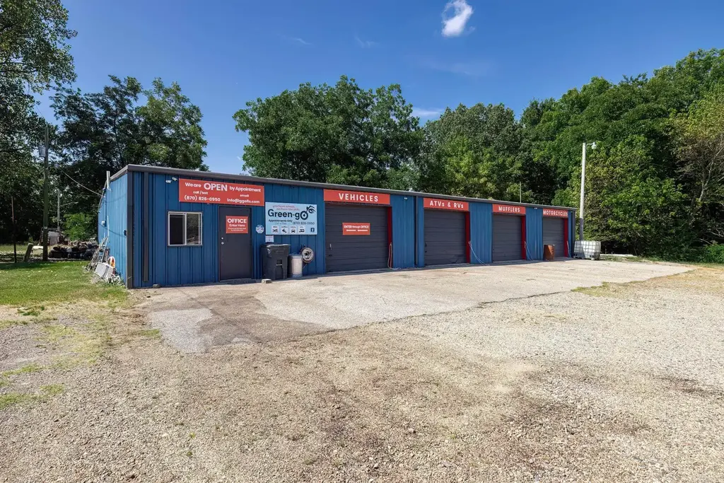 1211 W 3rd Street, Hope