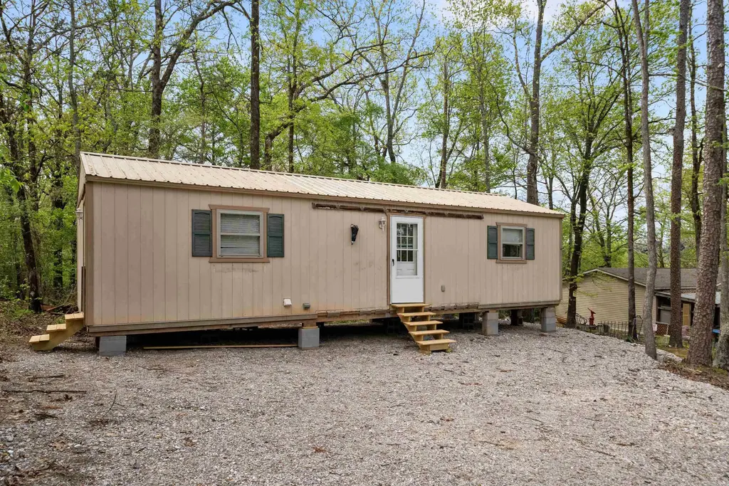 109 Wampum Circle, Hot Springs