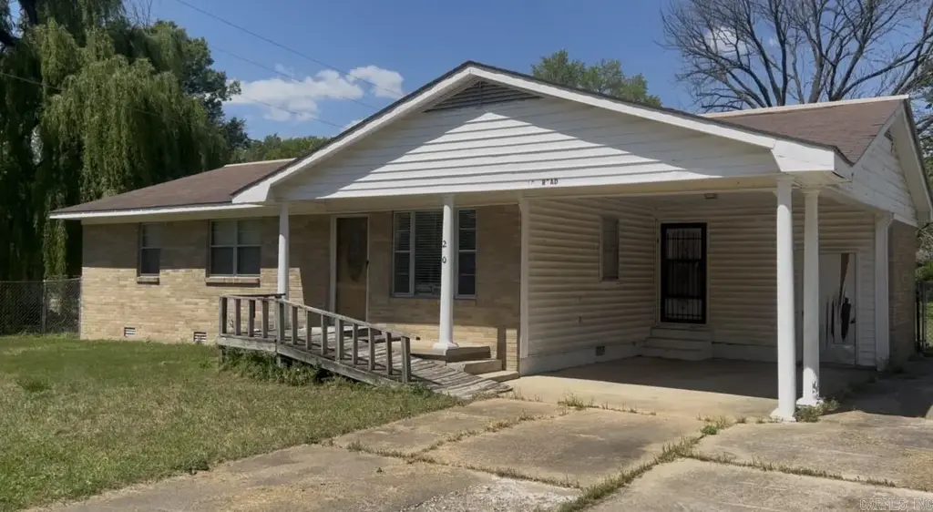 210 Broad St, Lepanto