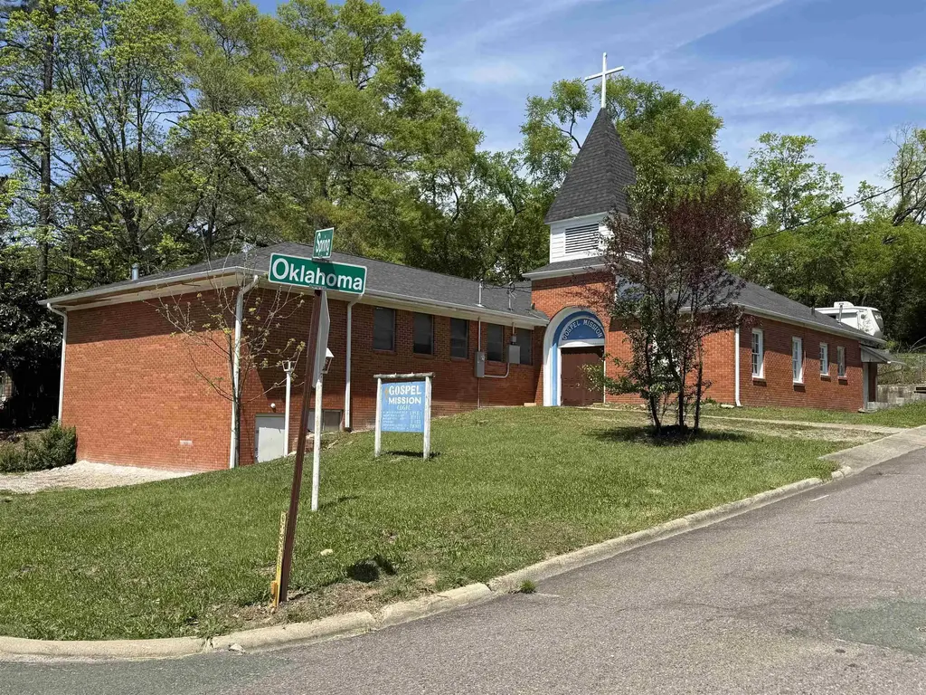 1107 Spring Street, Hot Springs