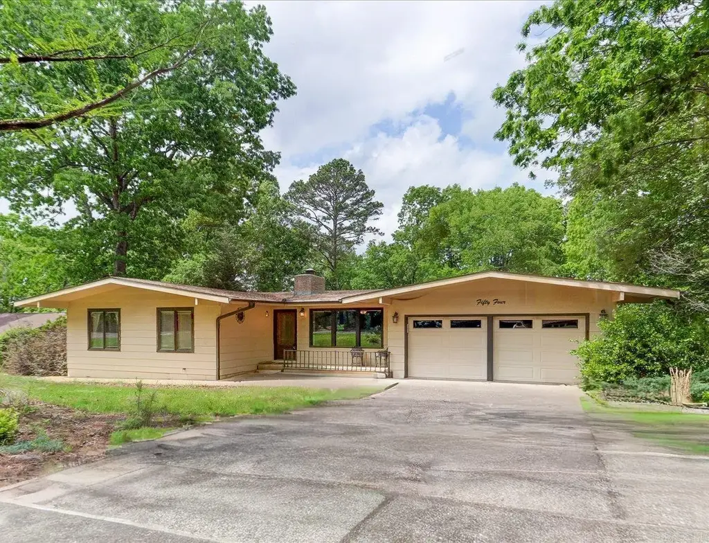54 Tomino Way, Hot Springs Village