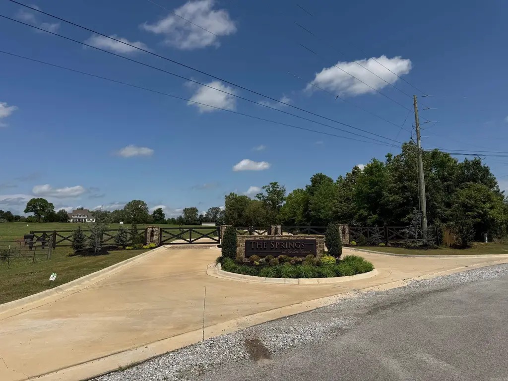 003 Cedar Court, Searcy