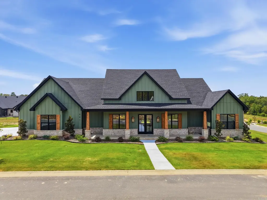 901 Cimarron Cove, Benton
