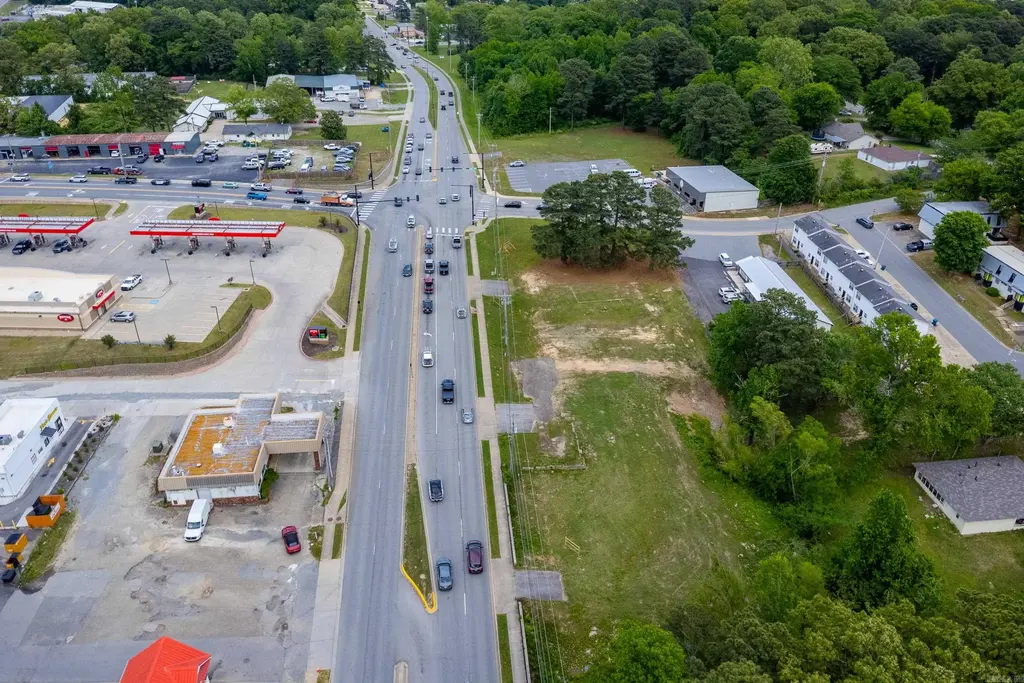 Military & Congo Rd., Benton