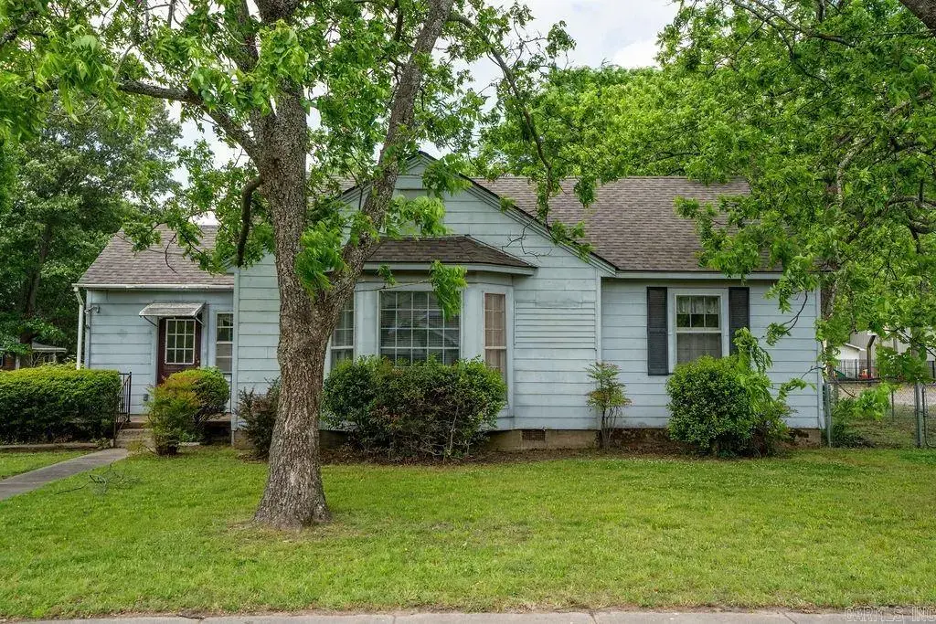 404 W Curran Street, Des Arc