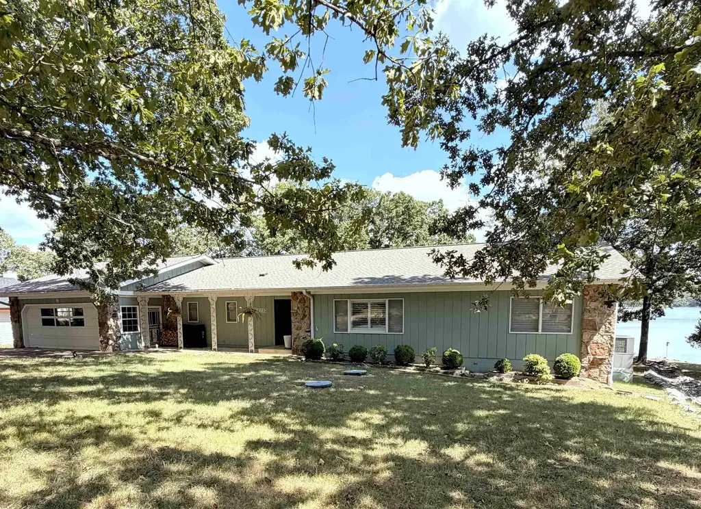 9 Keosauqua Drive, Cherokee Village