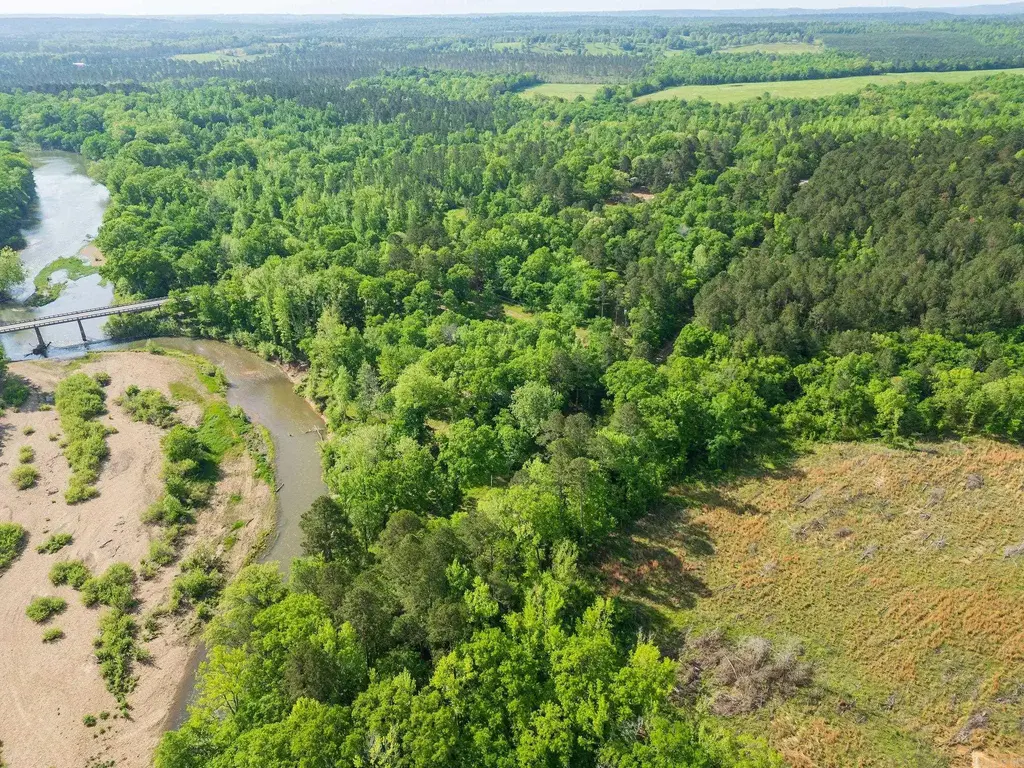 100 Old River Cabin Road, Amity