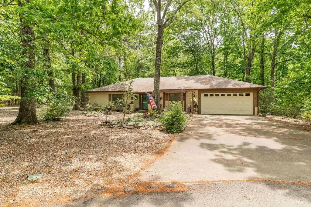 17 Castillo Lane, Hot Springs Village