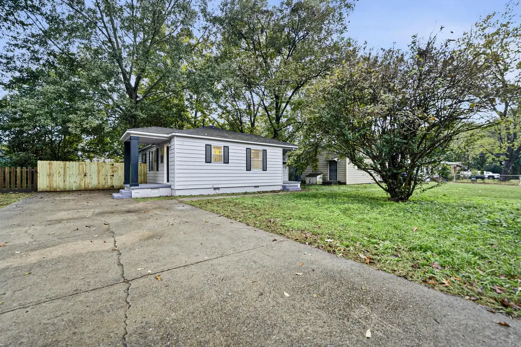 11 Spear Road, North Little Rock