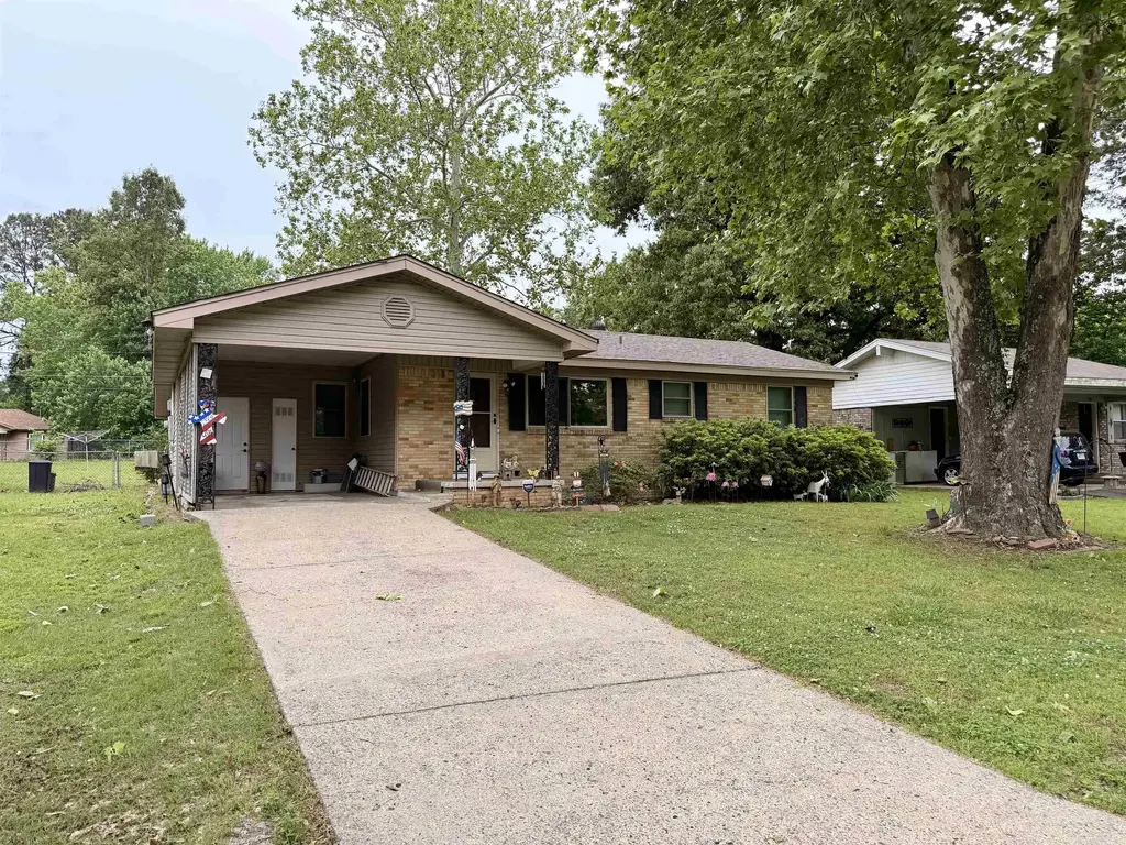 108 Smart Street, Jacksonville