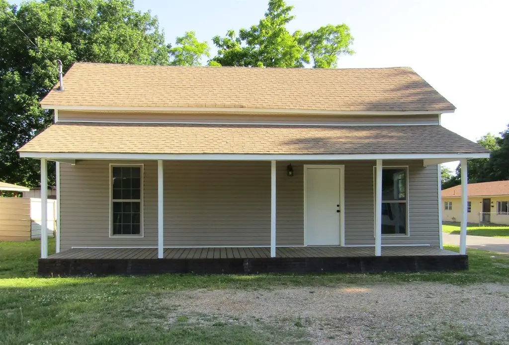 706 E Lake Street, Paragould