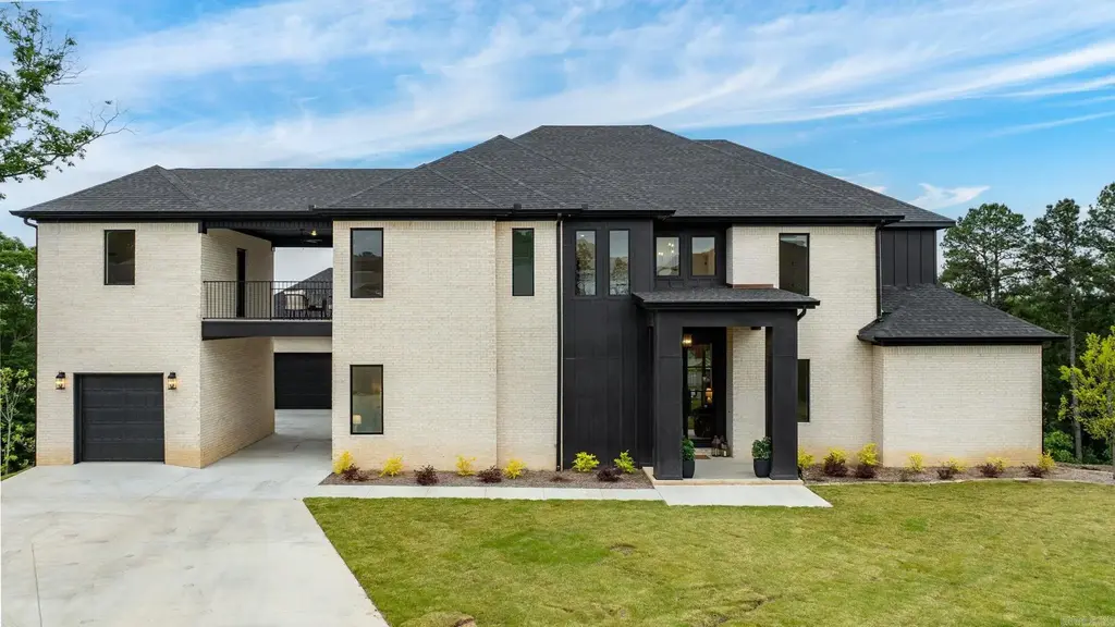 126 Falstone Drive, Little Rock