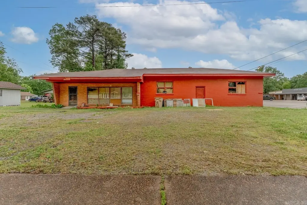 314 W Martin Dr, Wynne