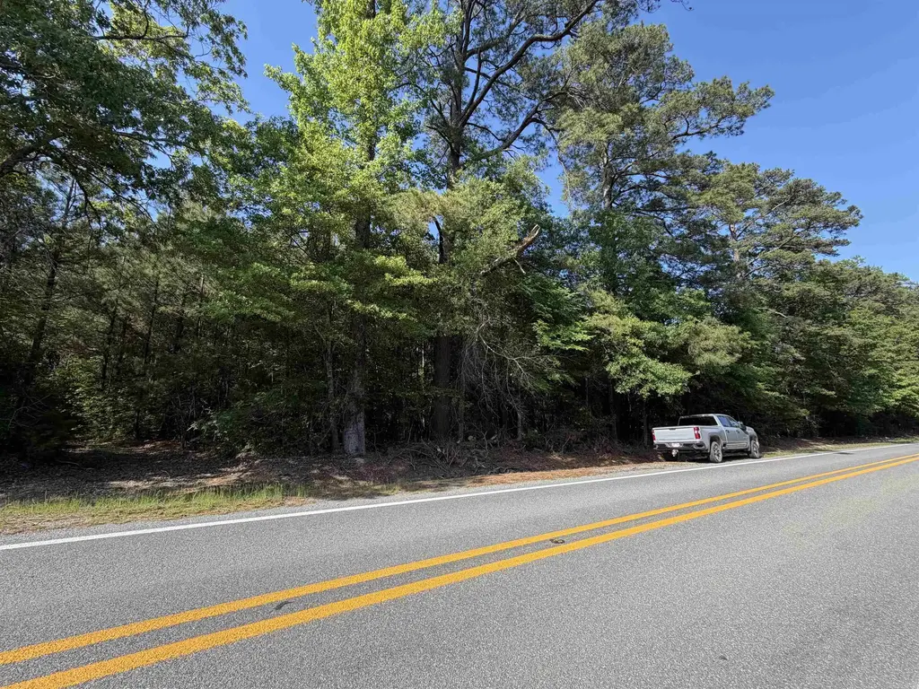 52 Hwy 160, Hermitage