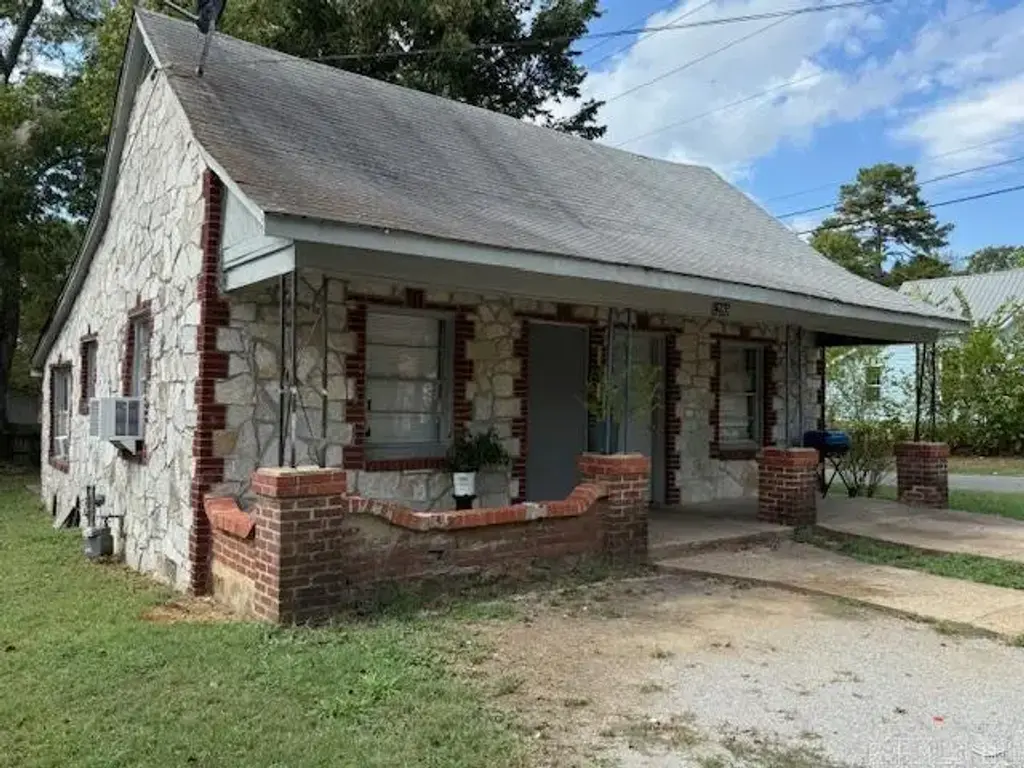 1285 &1289 Addie Street, Batesville
