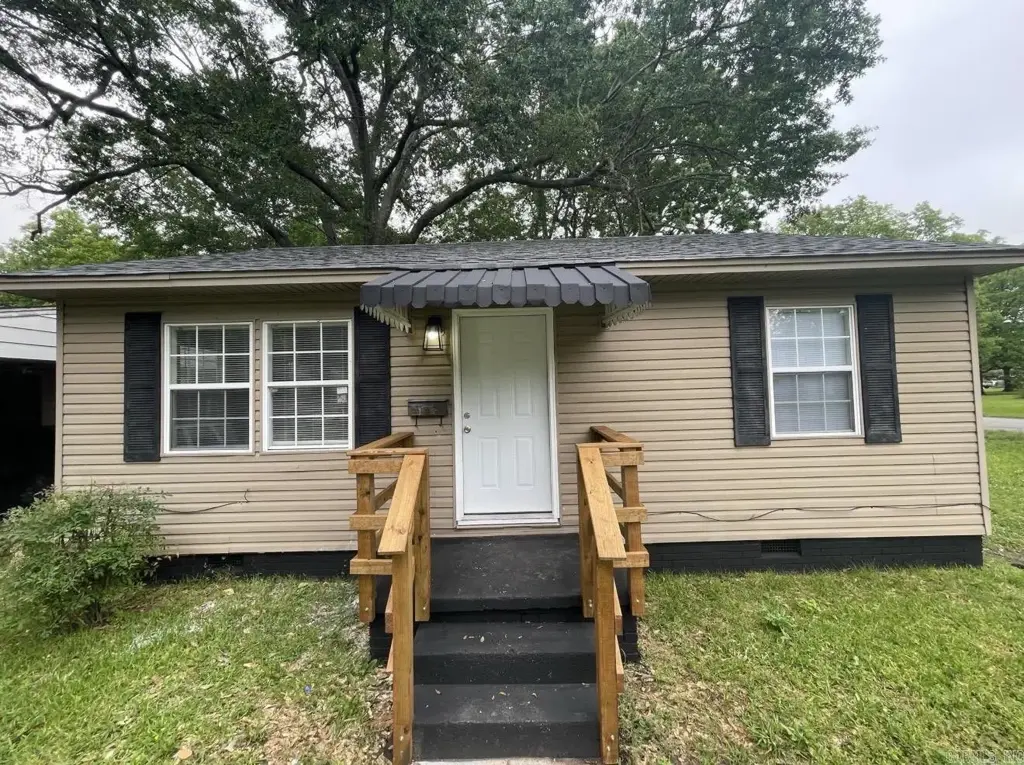 2919 Locust, Pine Bluff