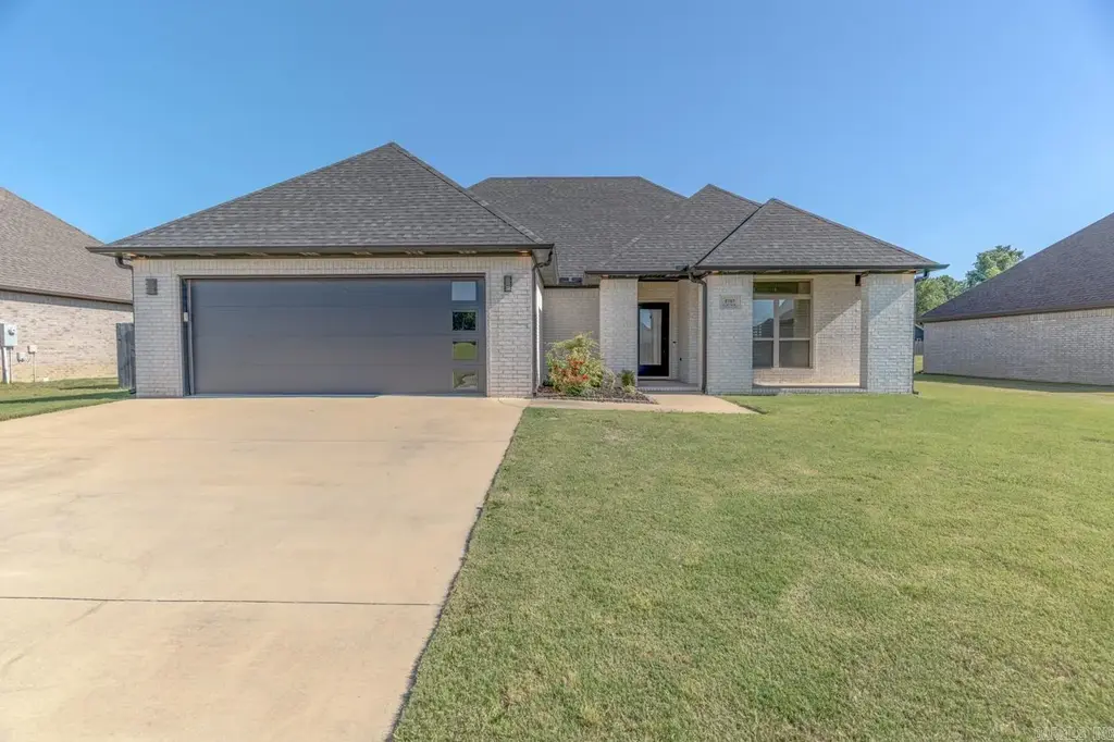 5707 Gene Street, Paragould