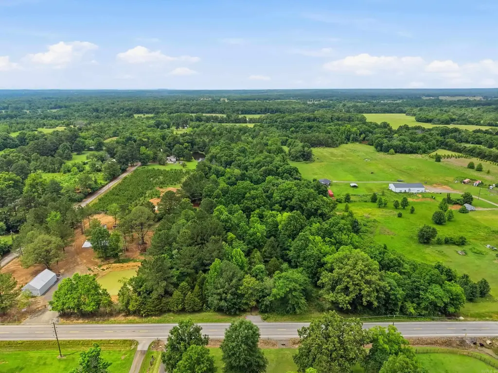 903 Hwy 36, Vilonia