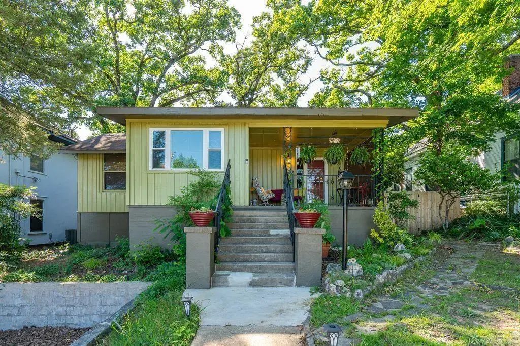 140 Parkhill St, Hot Springs