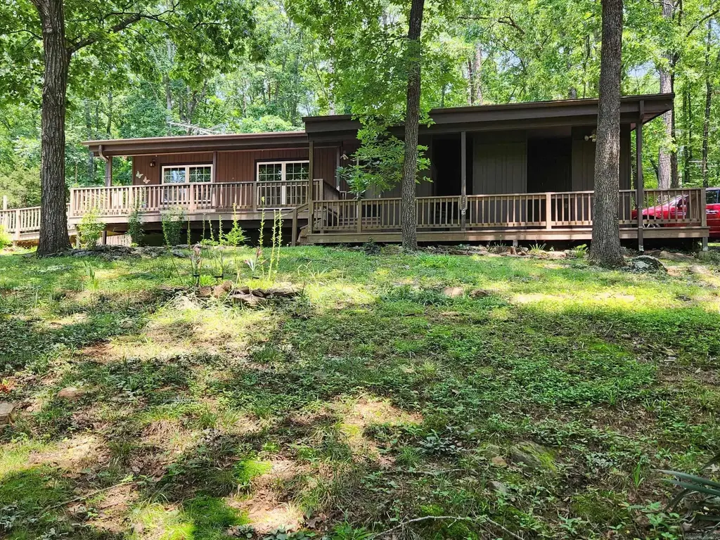 106 Oak Park, Fairfield Bay