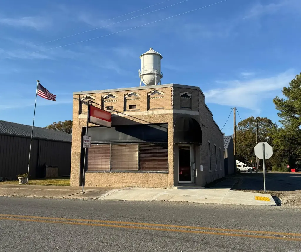 402 Main Street, Des Arc