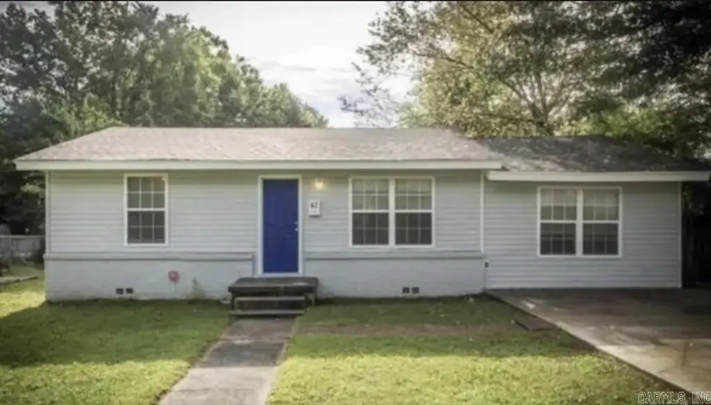62 Hill Lane, Little Rock