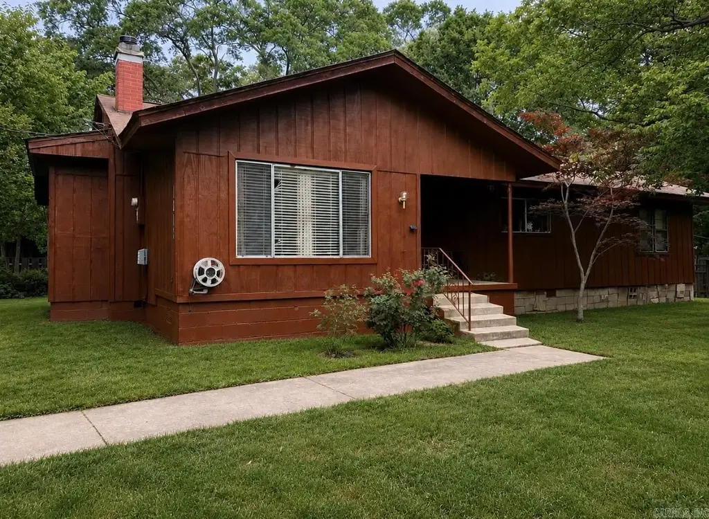 1803 Lauri Avenue, El Dorado