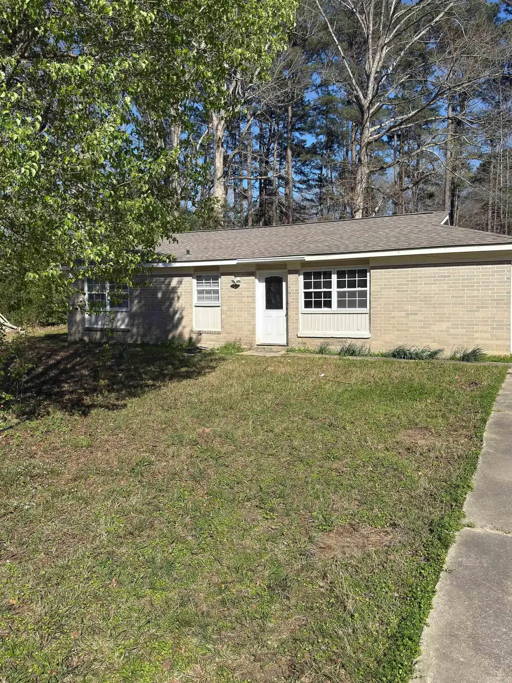 13801 Clayton, Mabelvale