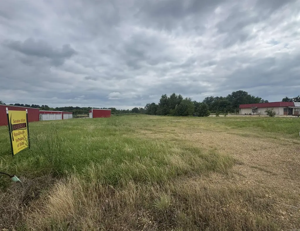 000 Highway 278, Camden