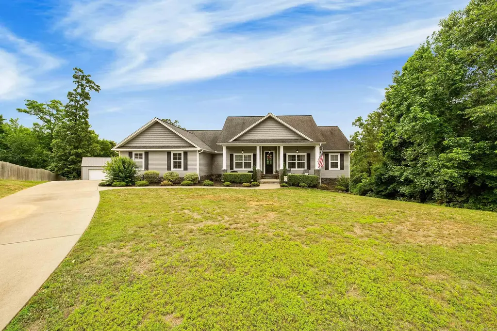9026 Diamond Ridge Drive, Benton