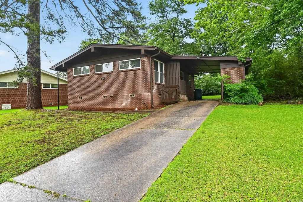 94 Broadmoor Drive, Little Rock