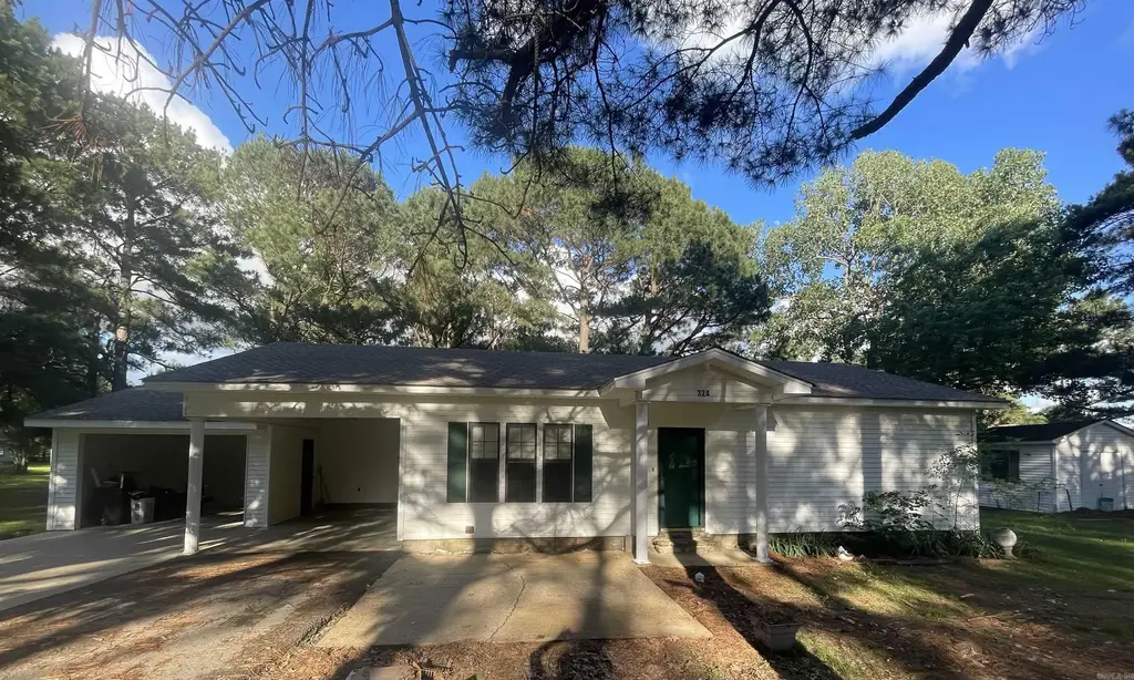 324 Westwind Lane, Weiner