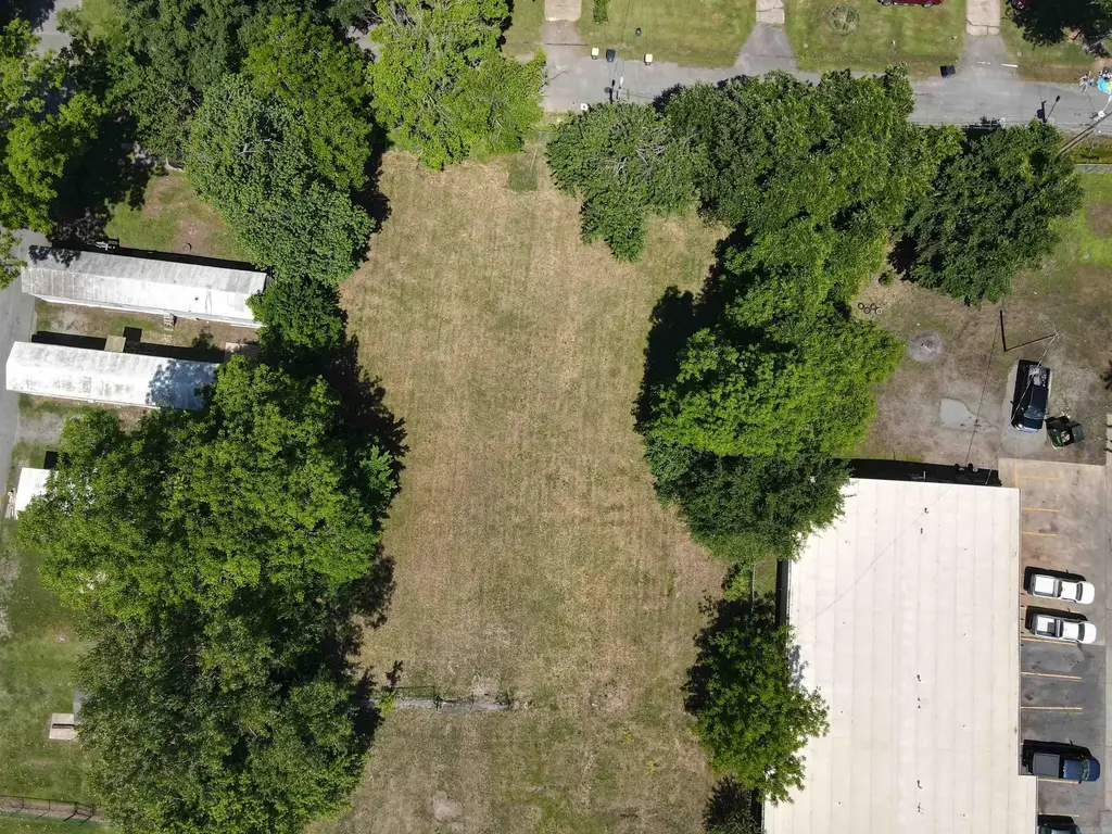 4423 E Broadway Street, North Little Rock
