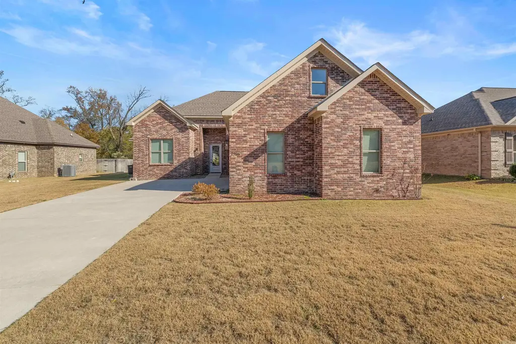 7926 S Shoreline Boulevard, Benton