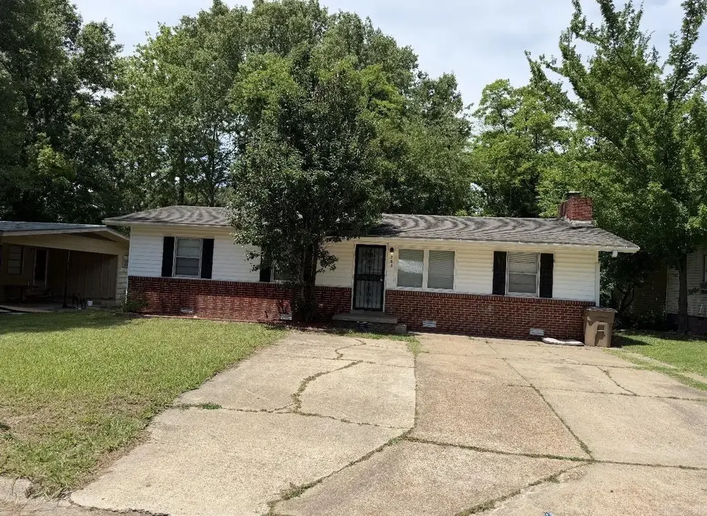 701 Whiteoak, Forrest City