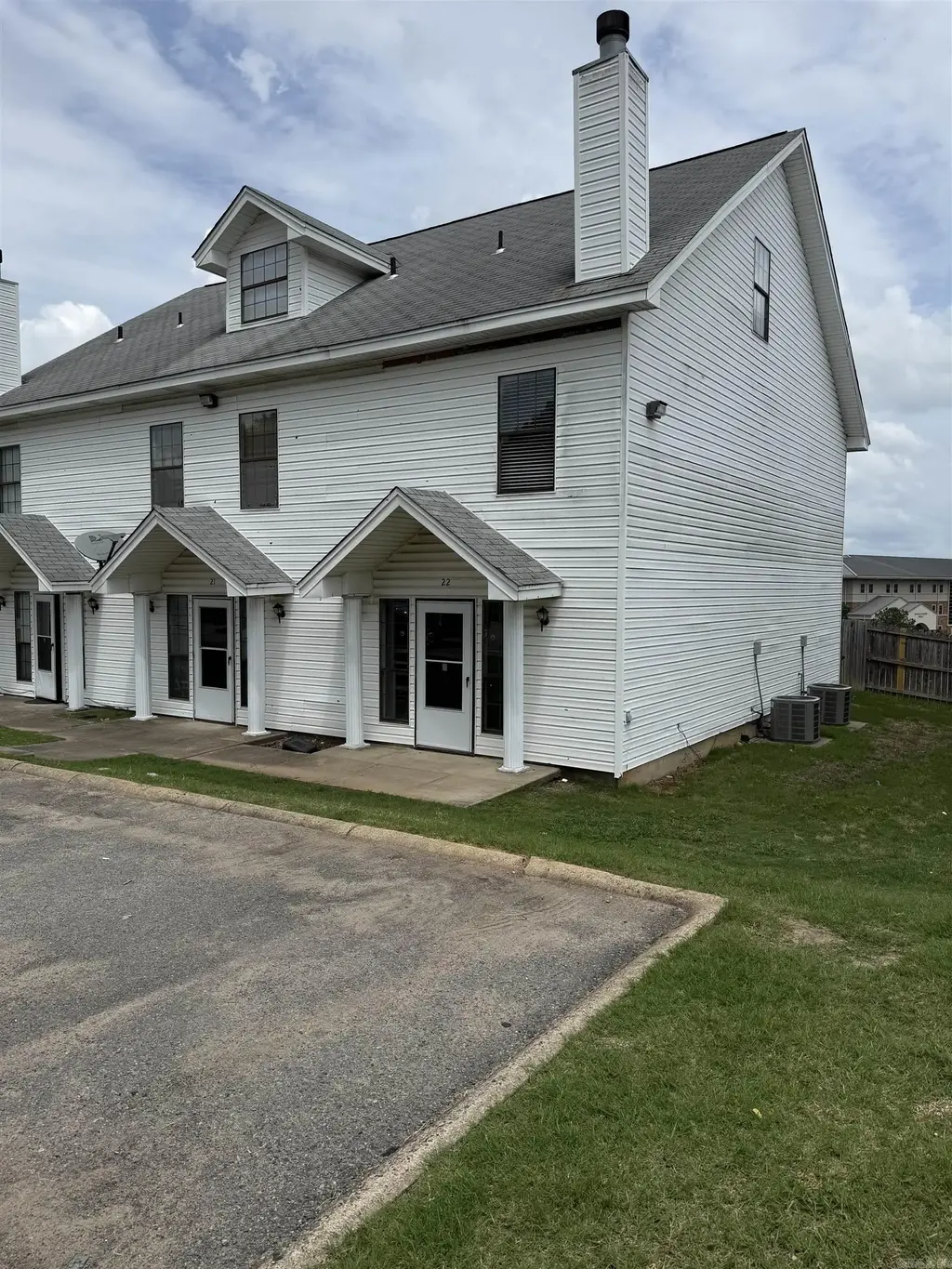 22 Edgehill Cove, Maumelle