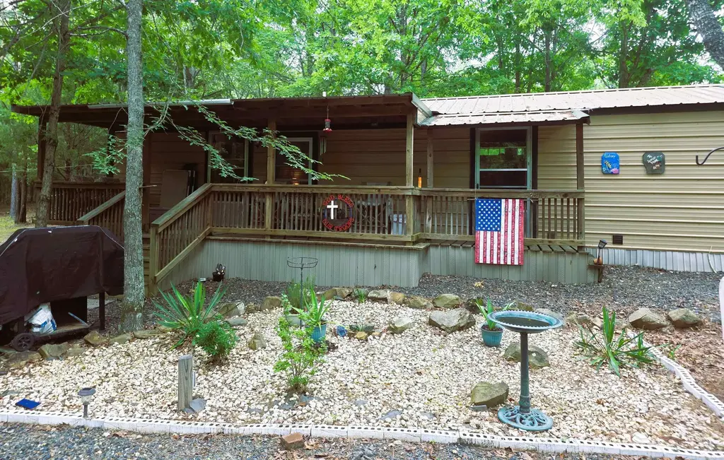 115 Polk Road 169, Mena