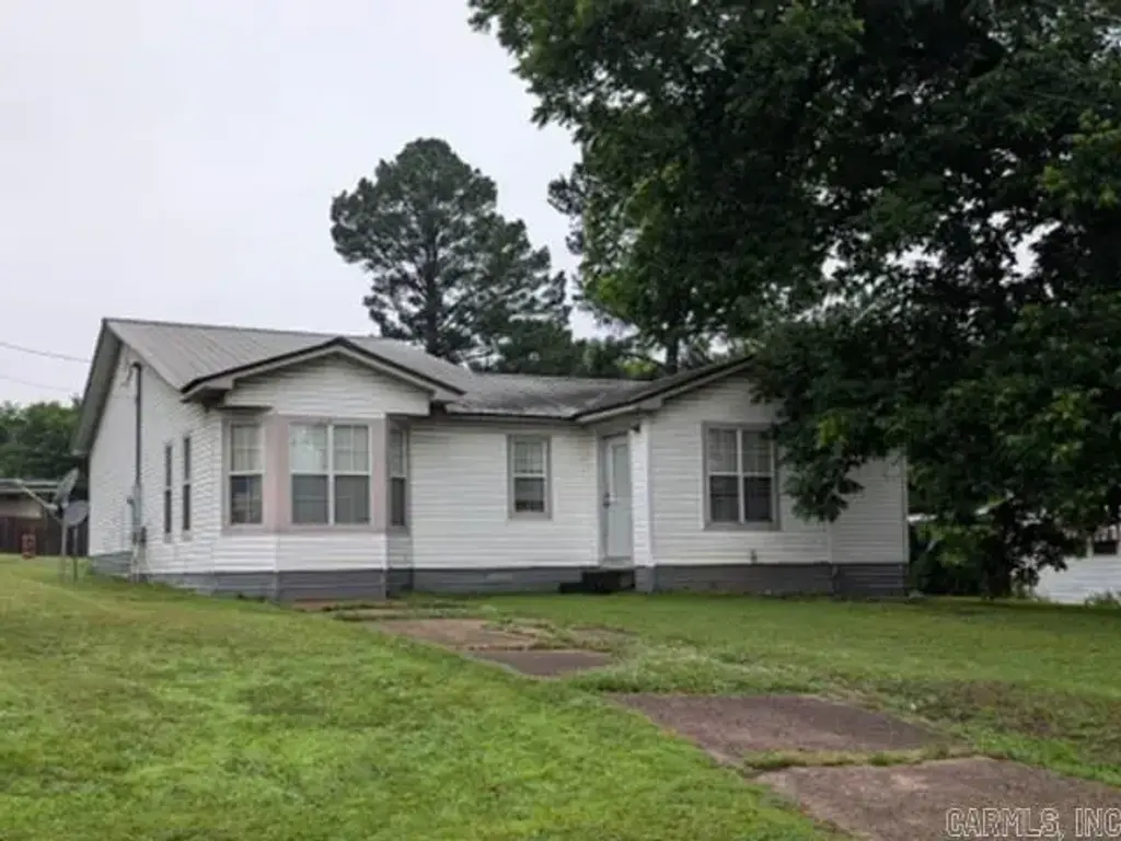 313 N Division St, Morrilton