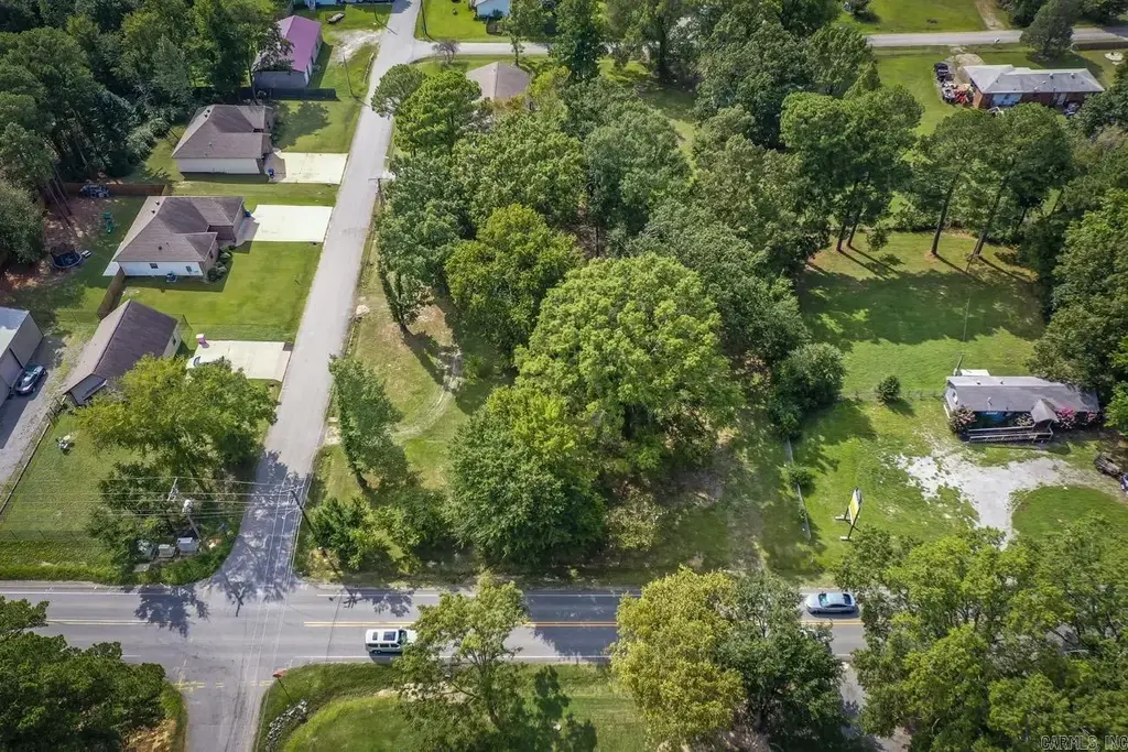 2506 W Robinhood, Bryant