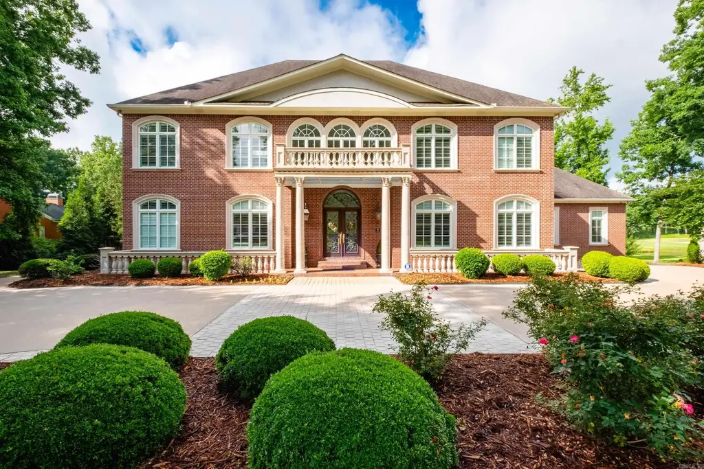 48 Chenal Circle, Little Rock