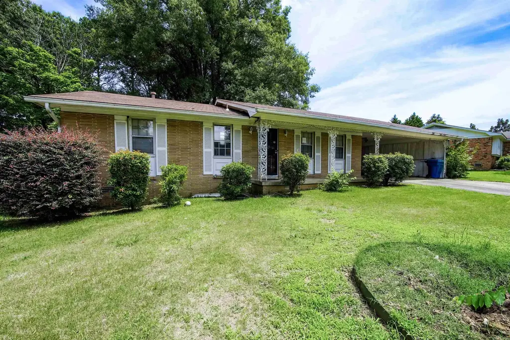 8109 Mcdaniel Drive, Little Rock